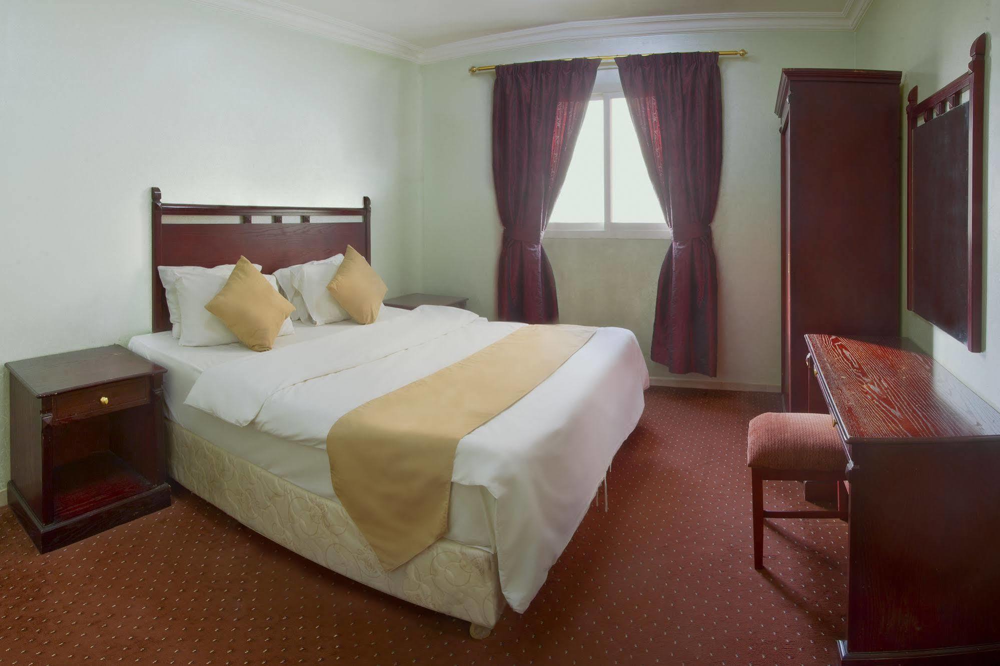 Al Farhan Hotel Suites Al Aqiq Riyadh Exterior photo
